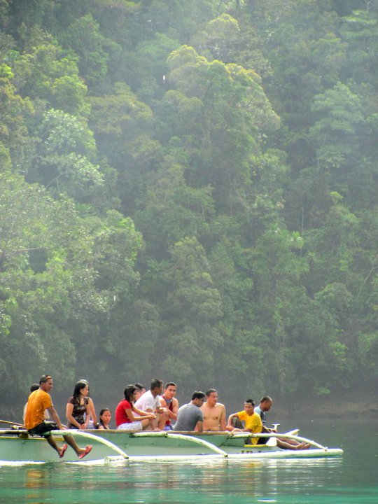 231185_216107925068878_100000090159241_835452_4790032_n