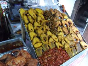 Street Side Food along  Pajar Ganj, Delhi