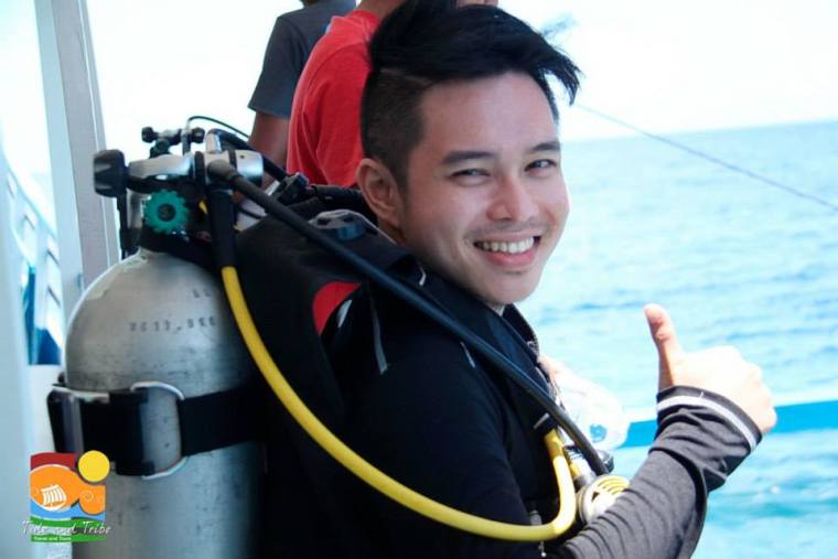 Fake smile. I was actually nervous to take the plunge! (Please don't judge me. haha)